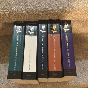 Black and White Arts & Crafts Office Set